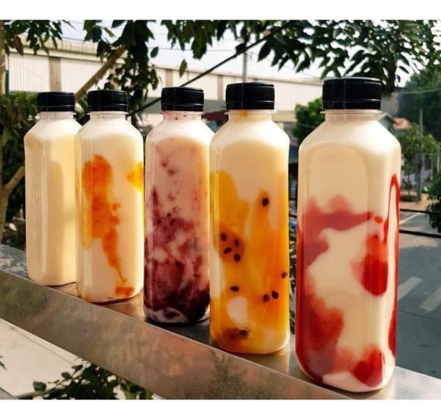 Tin tức Nên chọn chai nhựa hay chai thuỷ tinh để đựng nước ép, trà sữa